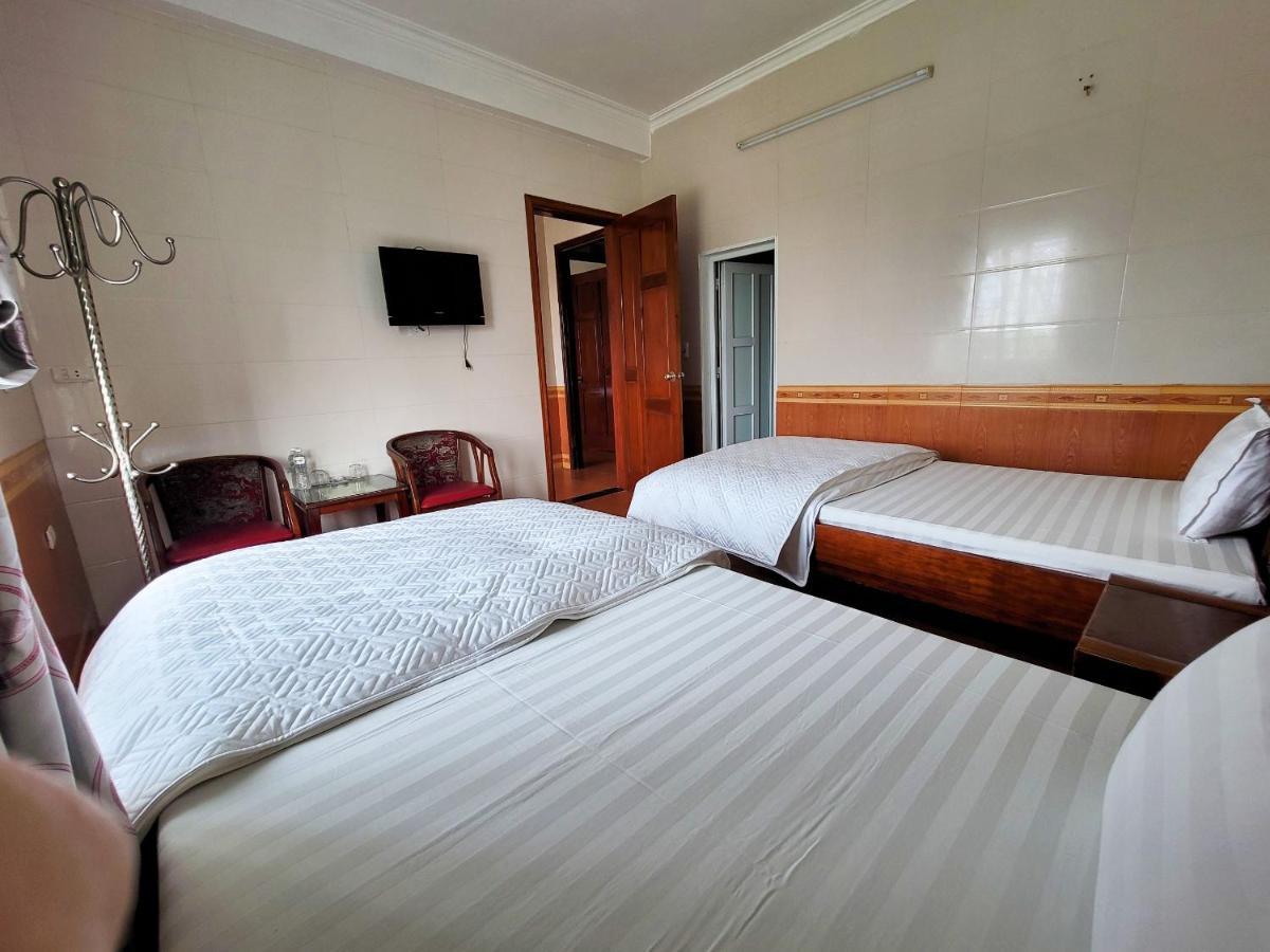 Phu Quy Hotel 하틴 외부 사진